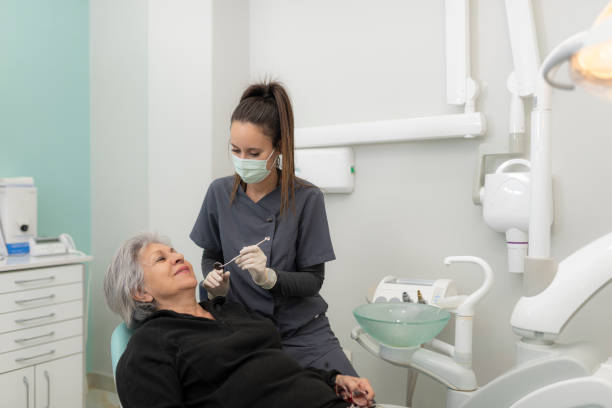 Best Emergency Dental Extractions in Taft Southwest, TX